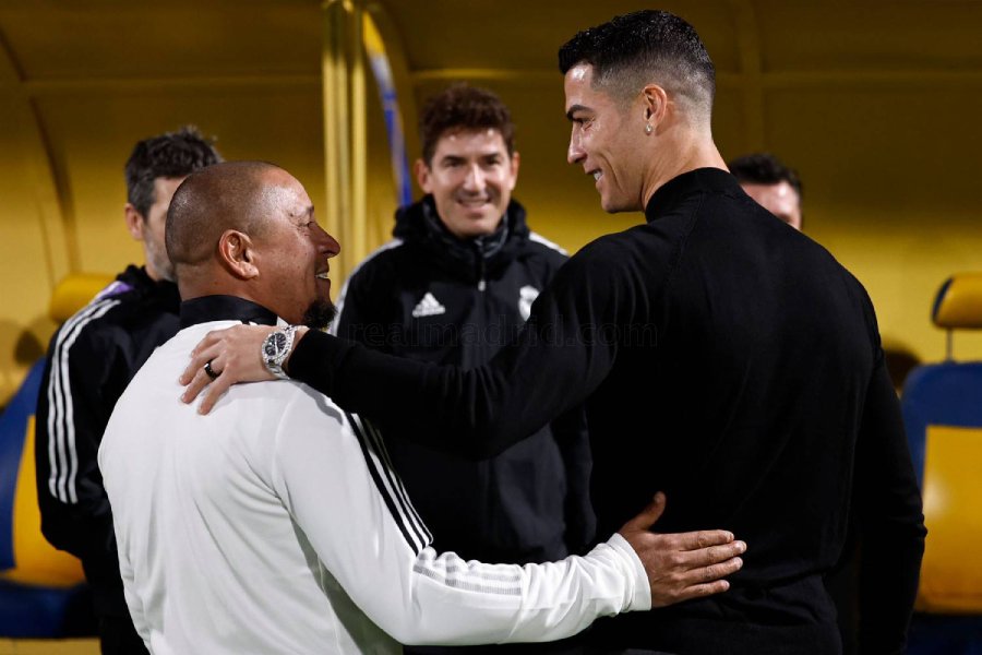 Cristiano Ronaldo visits Real Madrid team in Riyadh | Madridistanews.com